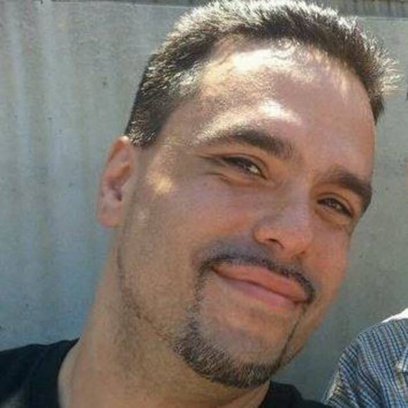 Meet your Posher, Rafael - Picture 1 of 1